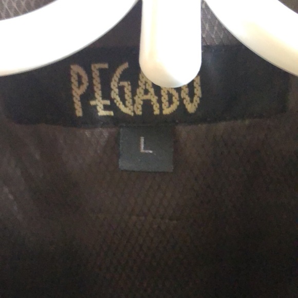 Pegabo leather pewter women’s jacket fits medium - Picture 4 of 9